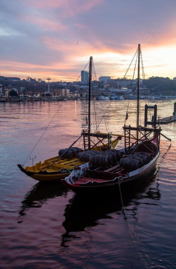 Sleepboat Yacht Hotel Porto Exterior foto